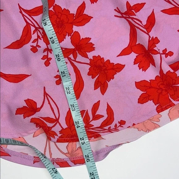 Like New Women’s Small Ann Taylor Red and Pink Floral Blouse - Picture 7 of 7